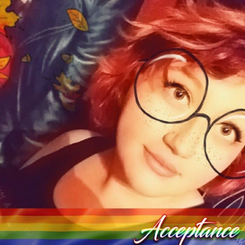 Meet your Posher, Shannon elizabeth